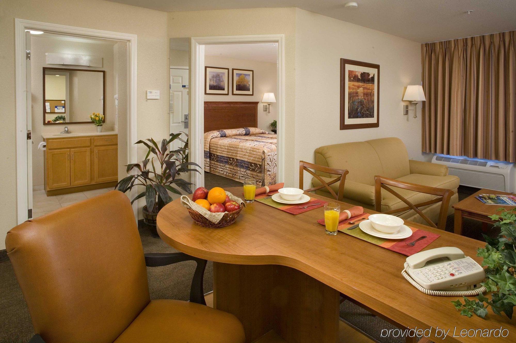 Candlewood Suites Apex Raleigh Area By Ihg Room photo